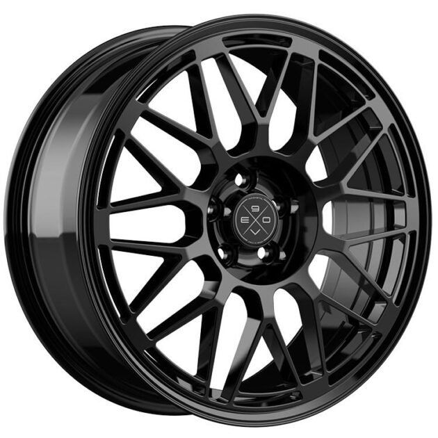 Fondmetal 9EVO Glossy Black 8x19 5x112 ET26 CB66,6 60° 650 kg RF04960
